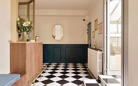 Hotel De La Comete